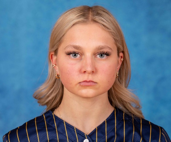 Amelie Dohlman, RCTC Softball